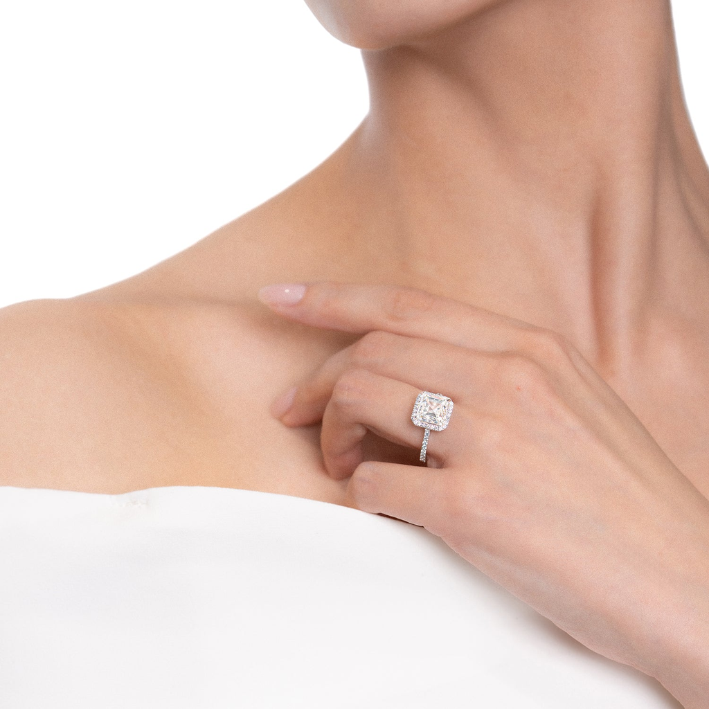 ASSCHER CUT