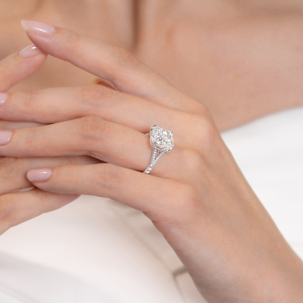 CUSHION CUT
