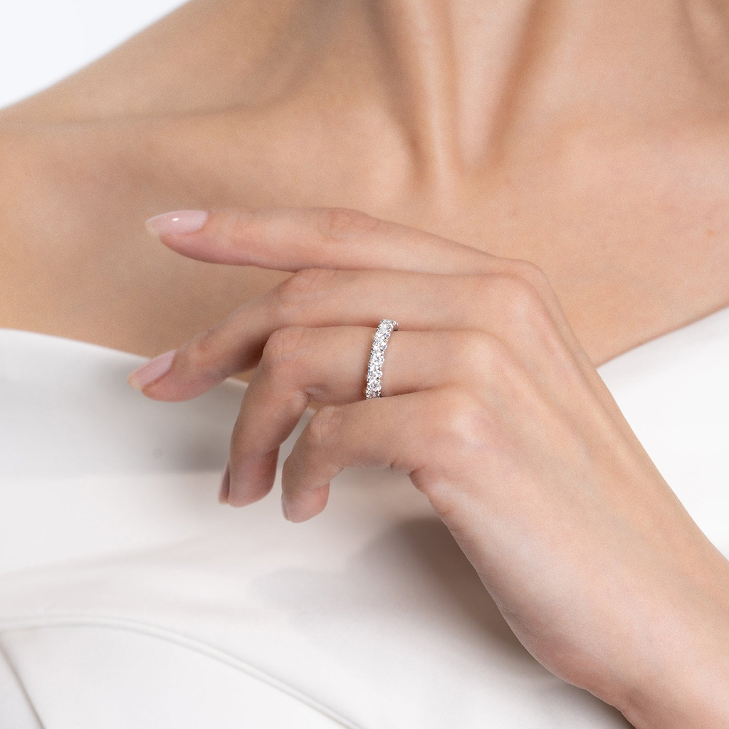 WEDDING BAND