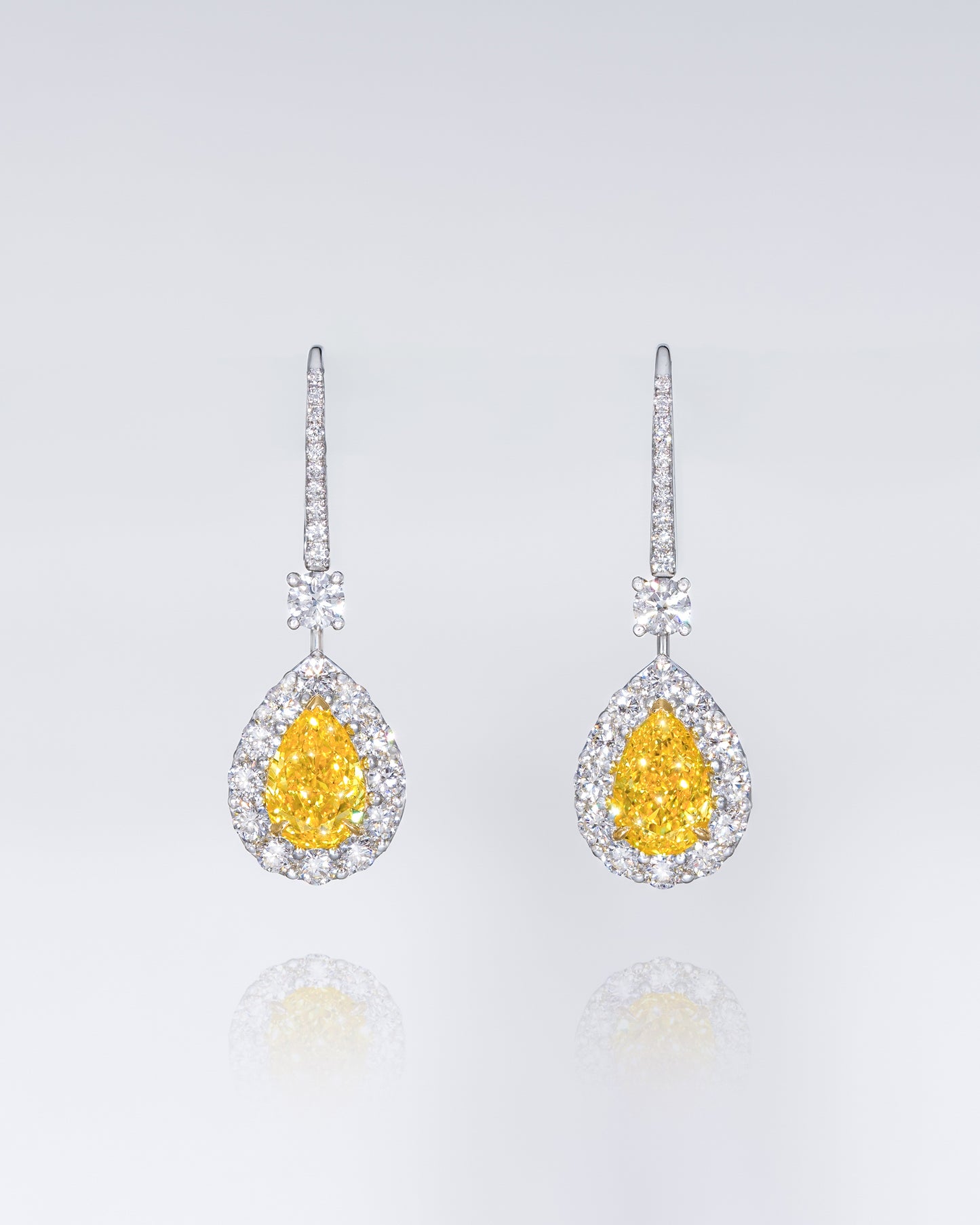 Vivid Yellow Pear Drop