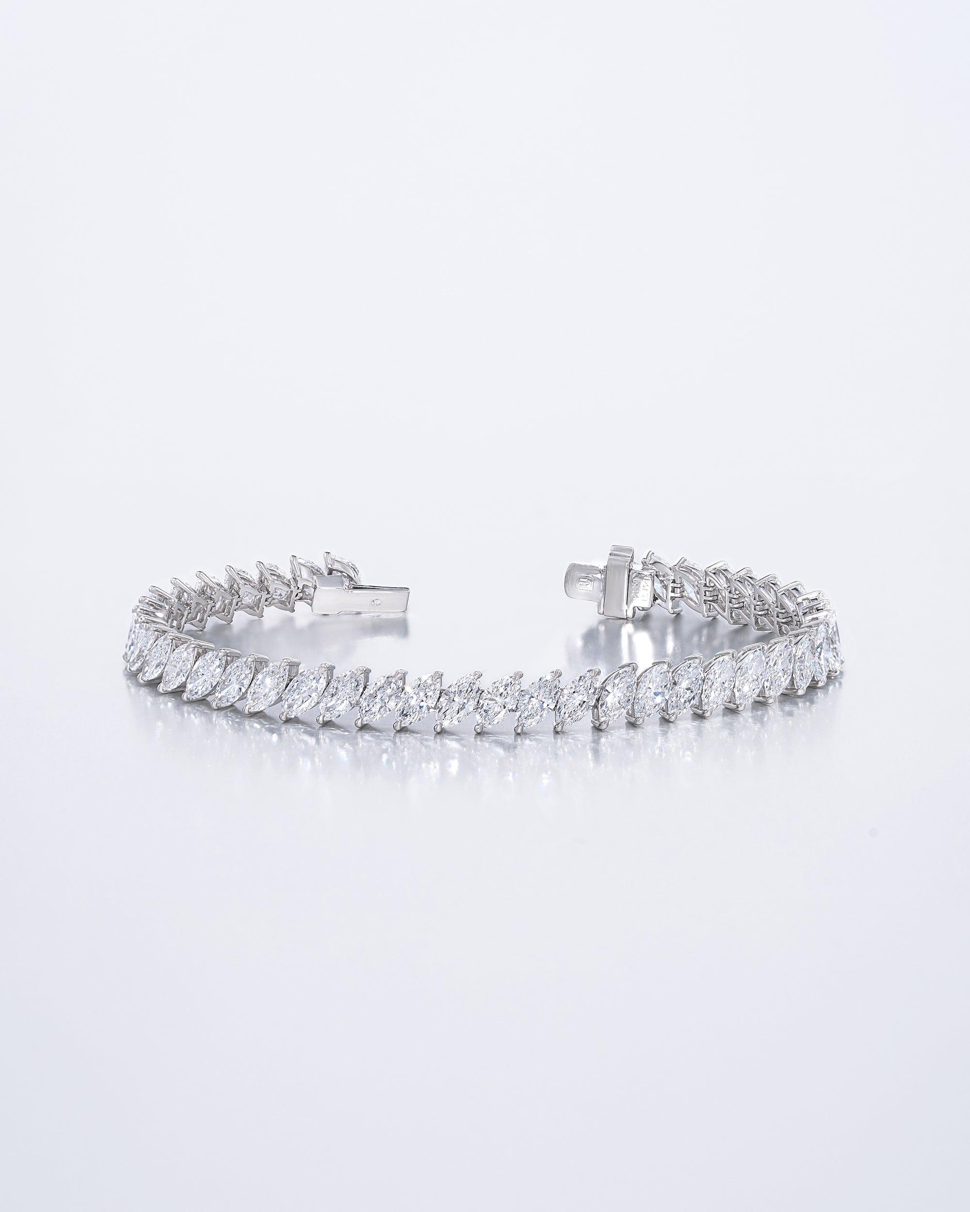 MARQUISE – ⅡA Diamond