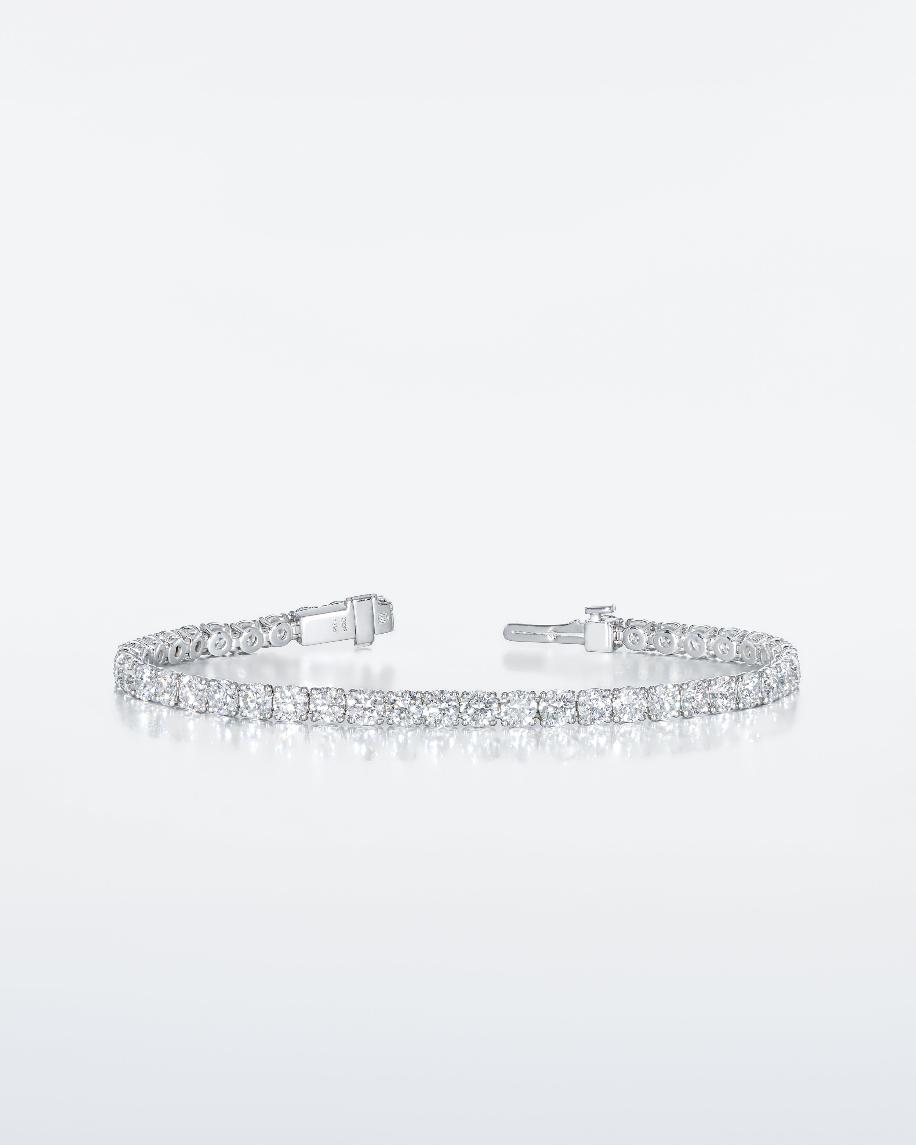 FINE JEWELRY – ⅡA Diamond