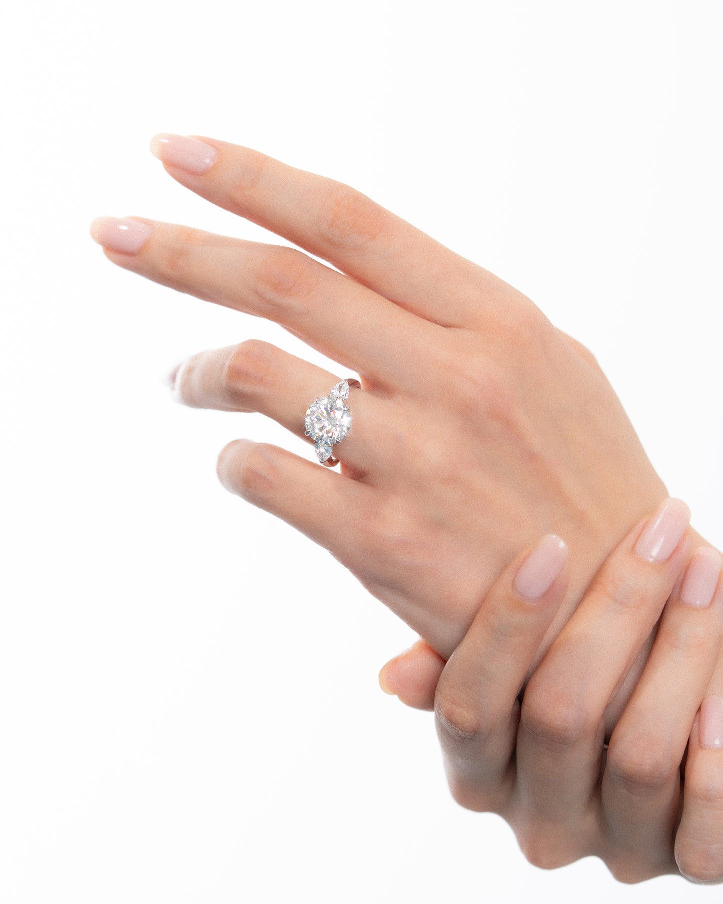 Round Side Pear Ring